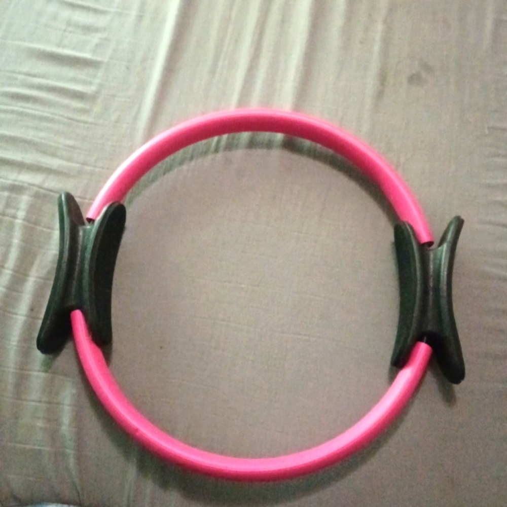 URBN fit 12" pink pilates ring